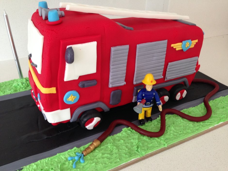 Торт детский пожарный