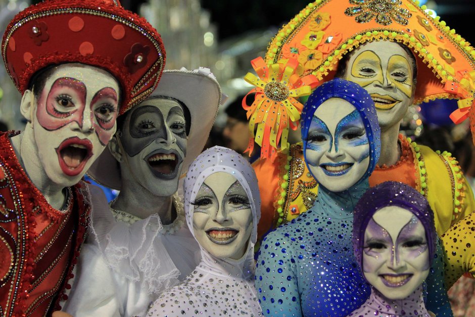 Бразильские украшения на карнавал