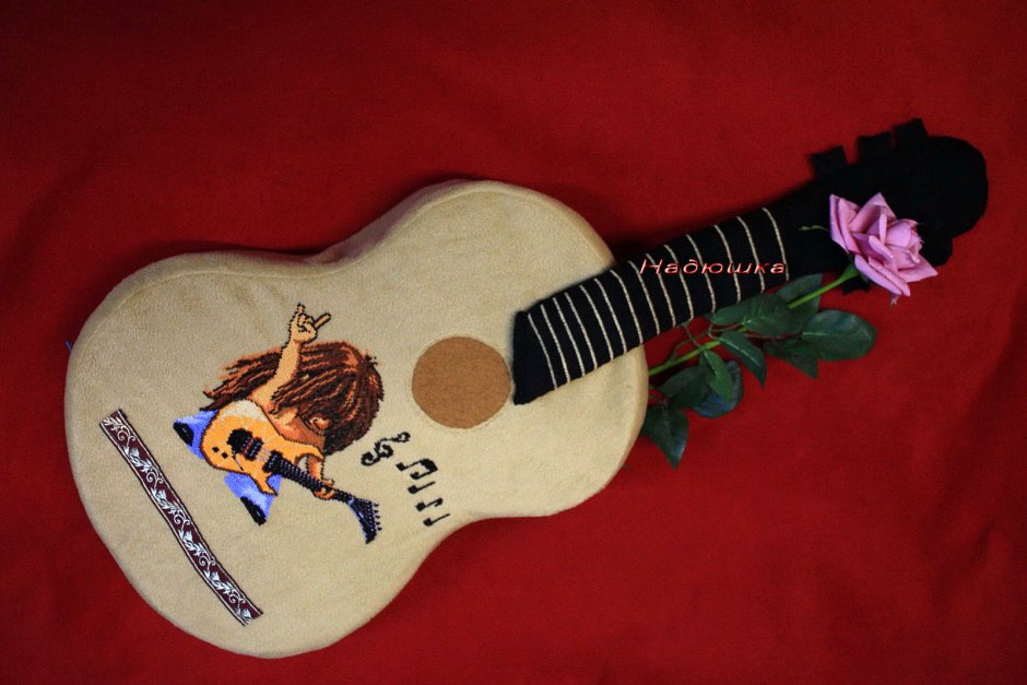 Гитара в подарок