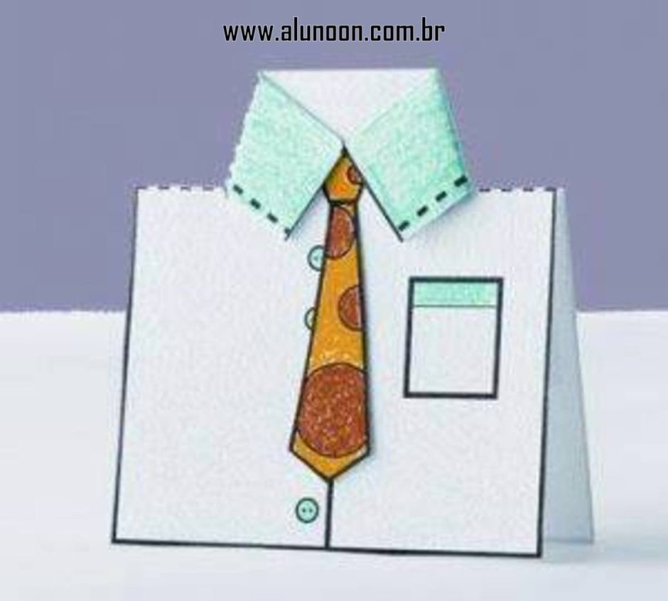 Открытка в виде рубашки с галстуком