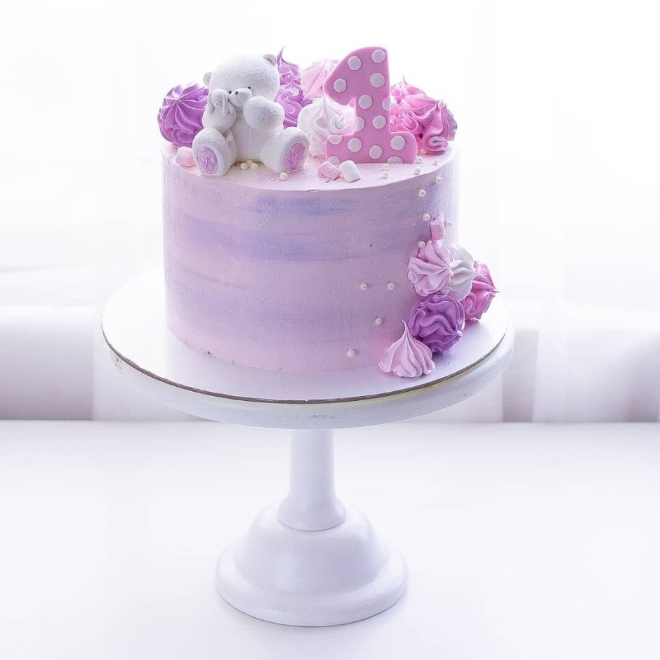 Торт половино розовый половино голубой