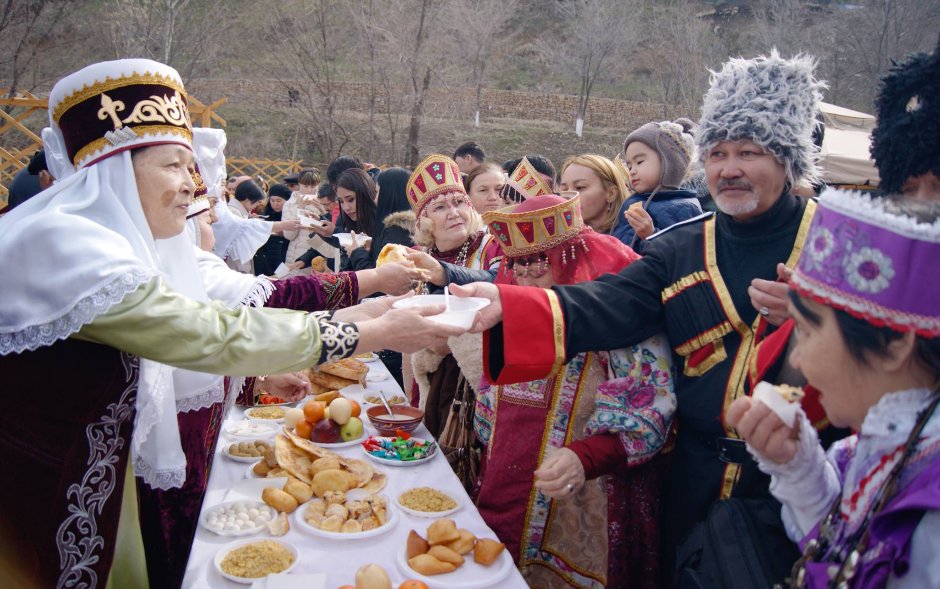 С праздником Наурыз мейрамы