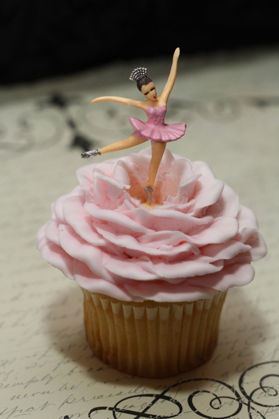 Тортик с балериной для девочки
