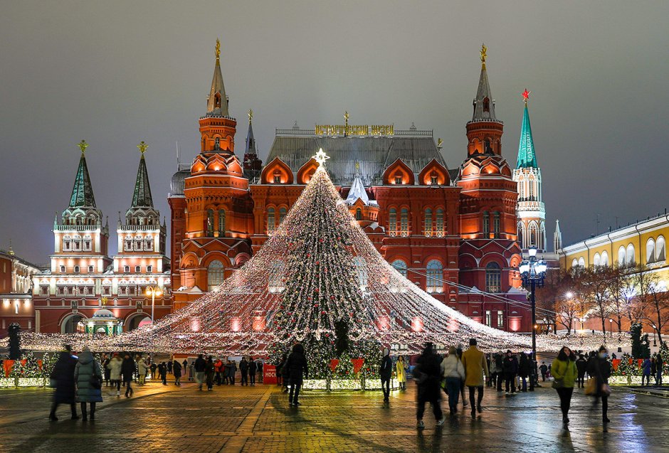 Красная площадь в Москве 2020г
