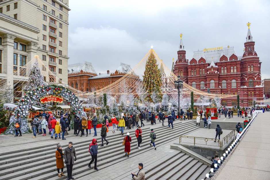 Манежная площадь Москва зима