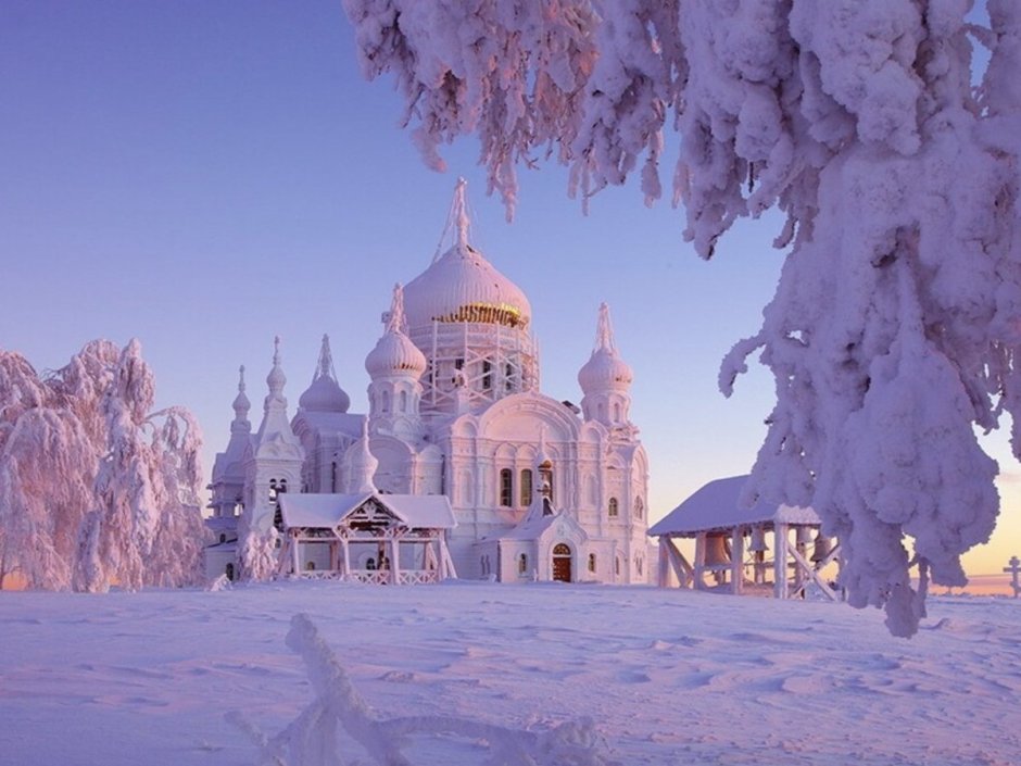 Белогорский монастырь Пермский край зимой