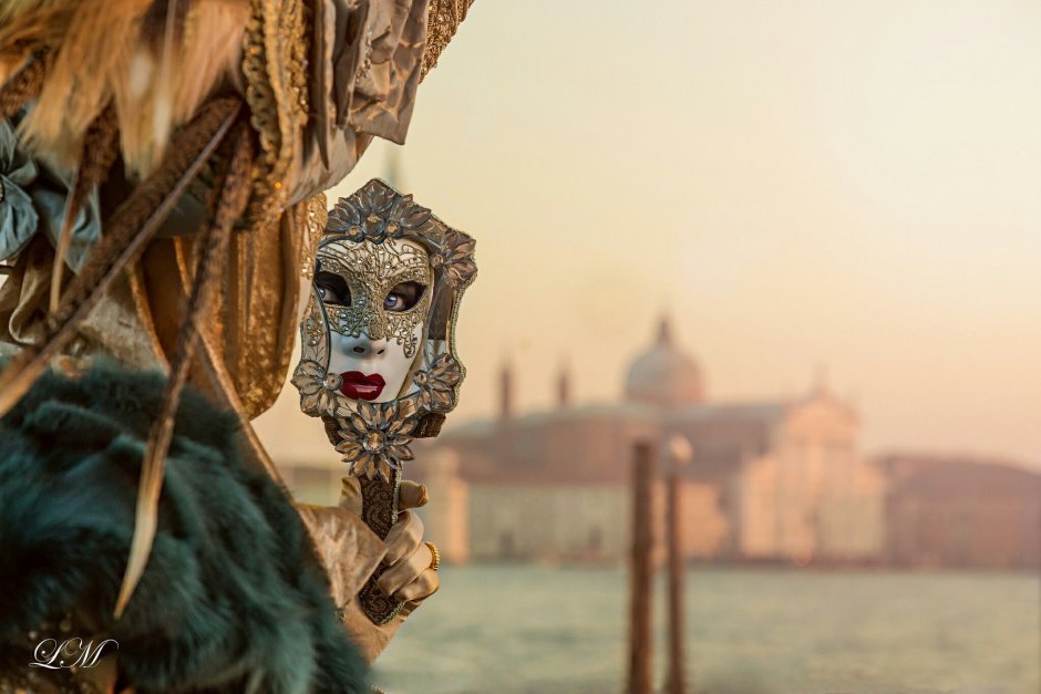 Венецианская маска фон