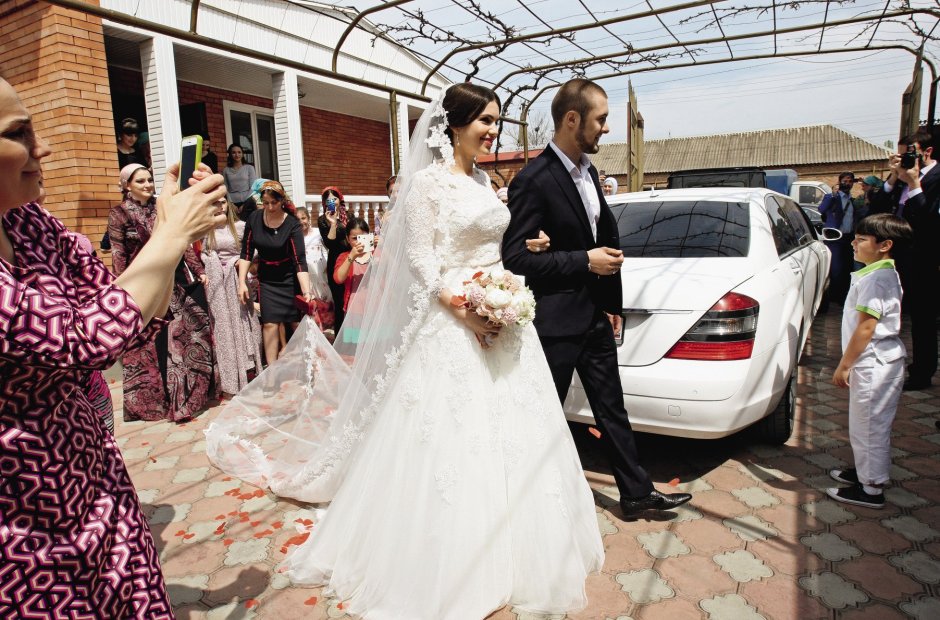 Кортеж свадебный на свадьбу Чеченская