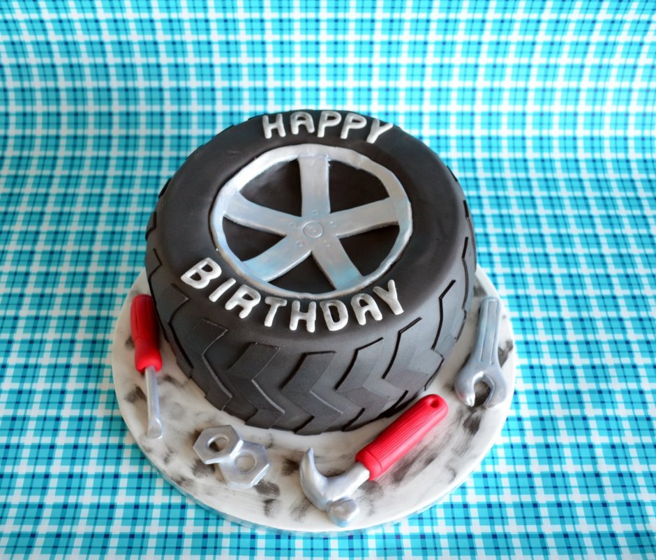 Торт для автомеханика на день рождения Ауди