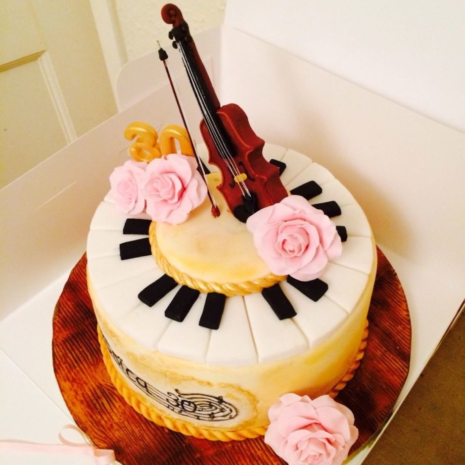 Торт для музыканта