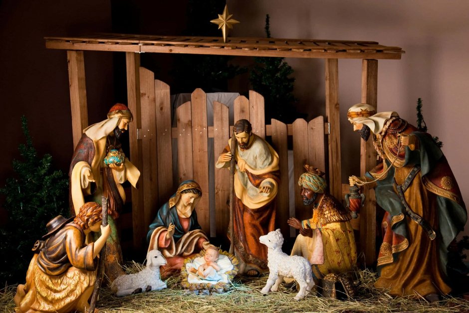 Вертеп в храме на Рождество Христово