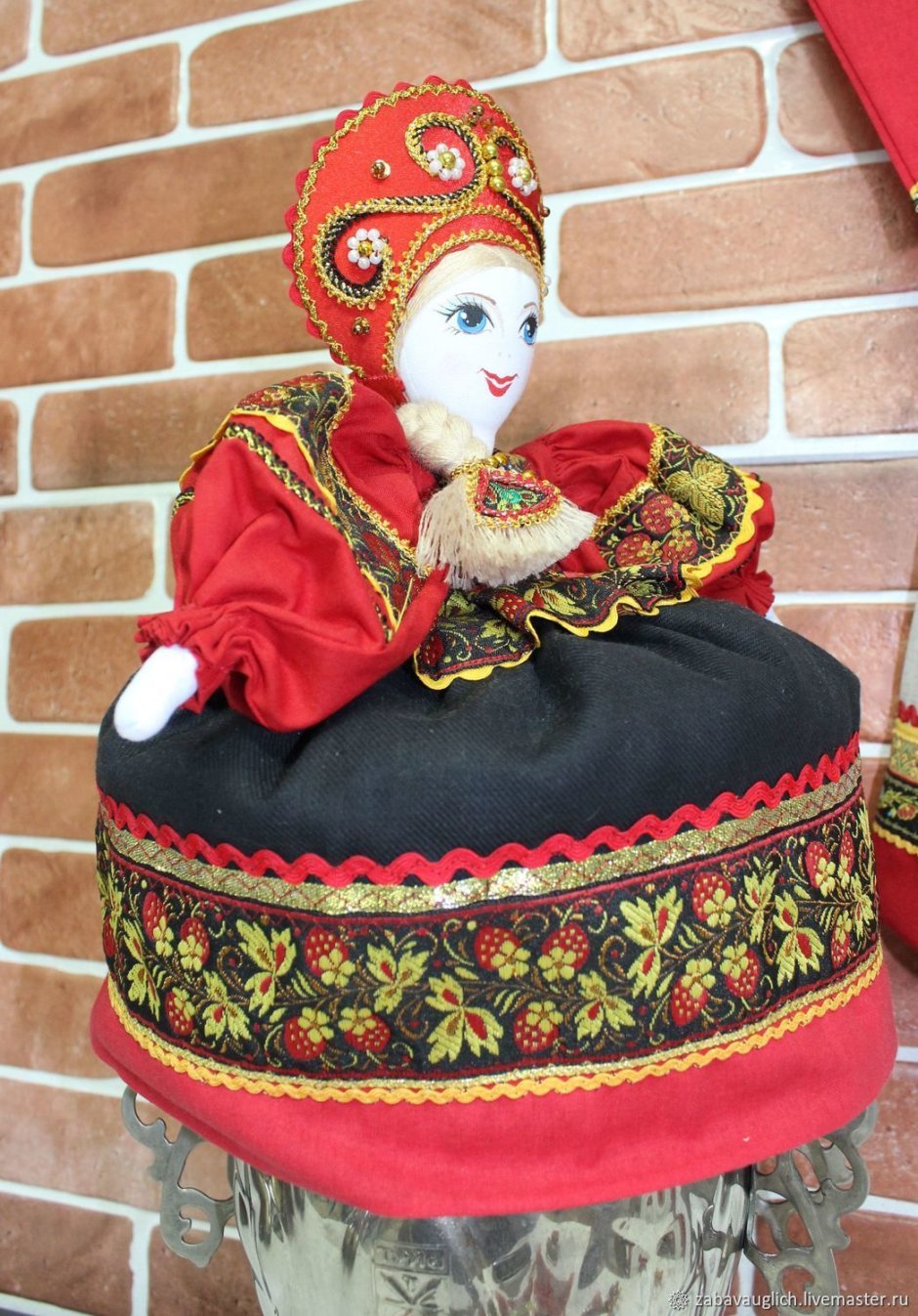 Кукла на заварочный чайник