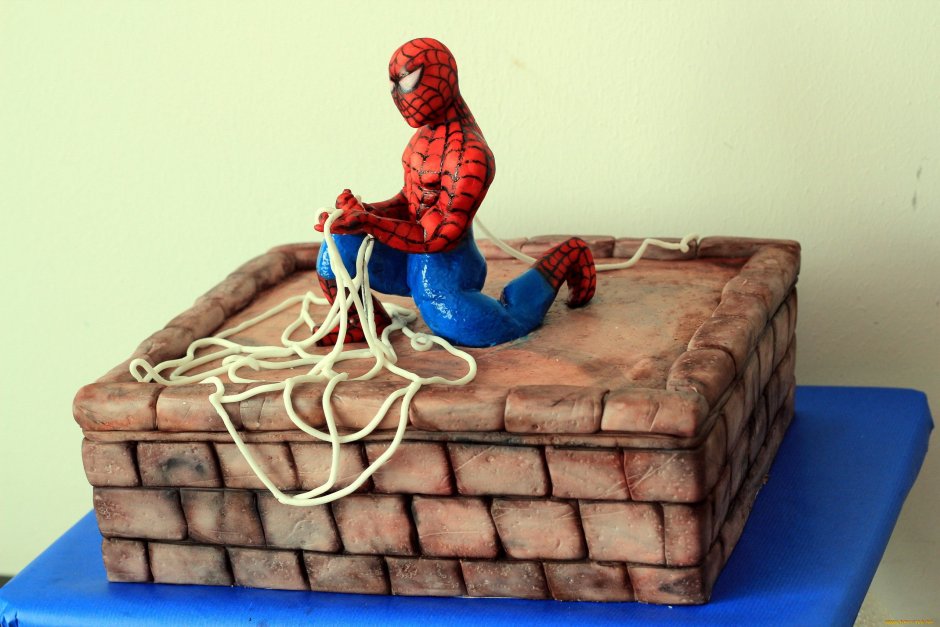 Торт веном и человек паук
