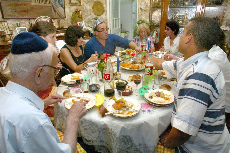 Jews meet Rosh Hashanah