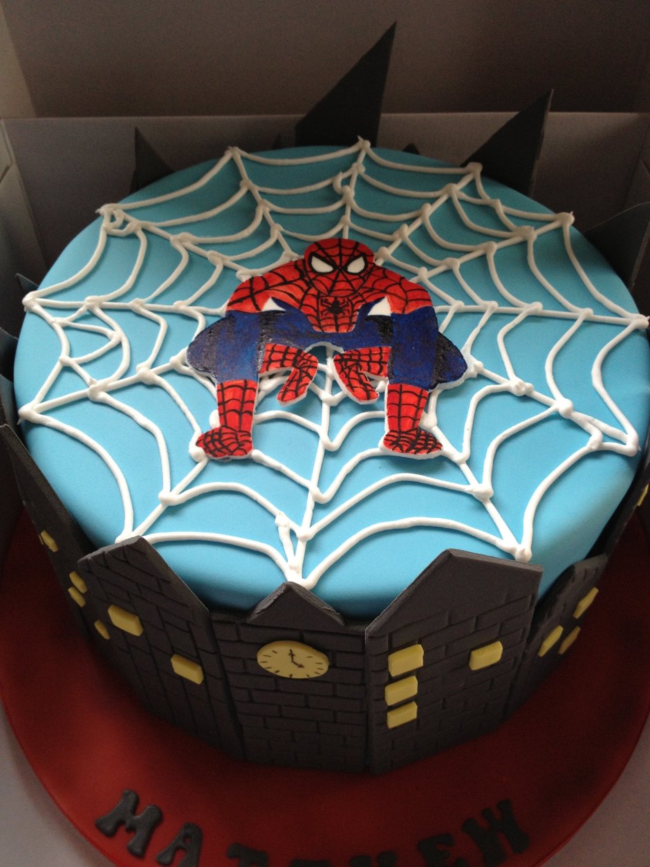 Торт человек паук двухъярусный