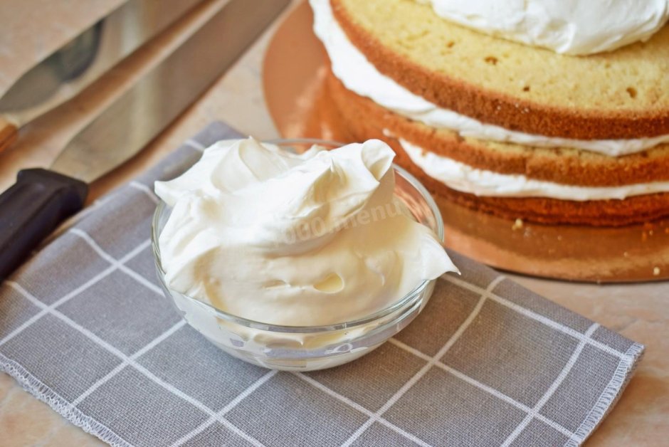 Бисквитный ванильный торт