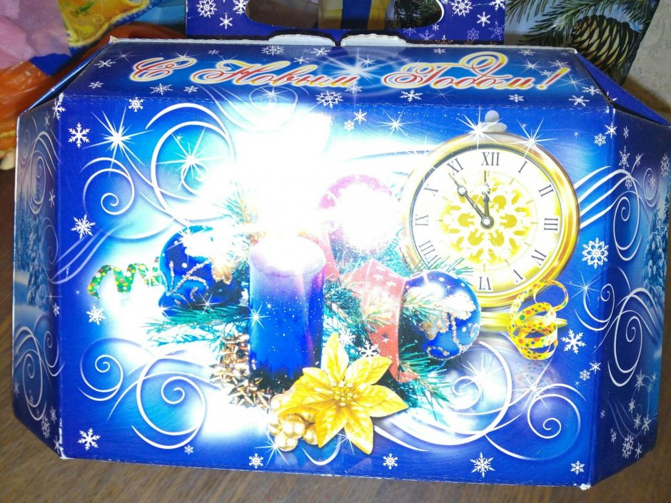 Коробка Новогодняя подарочная большая