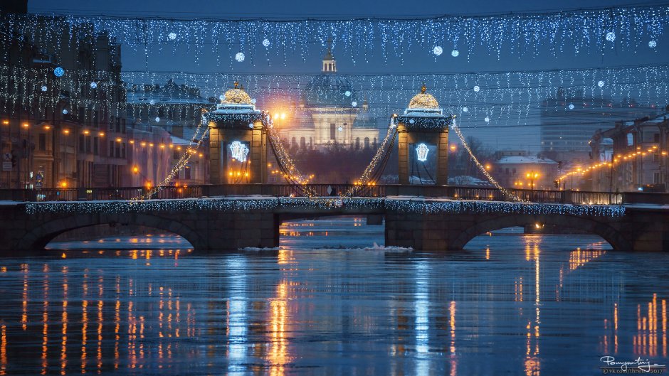 Ломоносовский мост в Санкт-Петербурге зимой