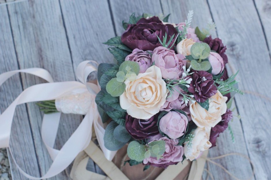 Свадебный букет из цветов фоамирана