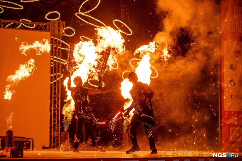 Огненное шоу Мальдивы