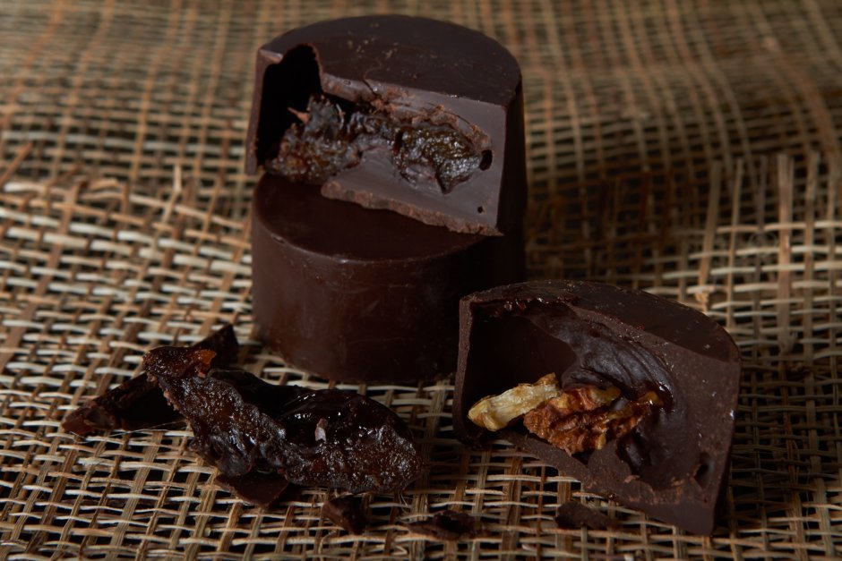 Чернослив в шоколаде конфеты