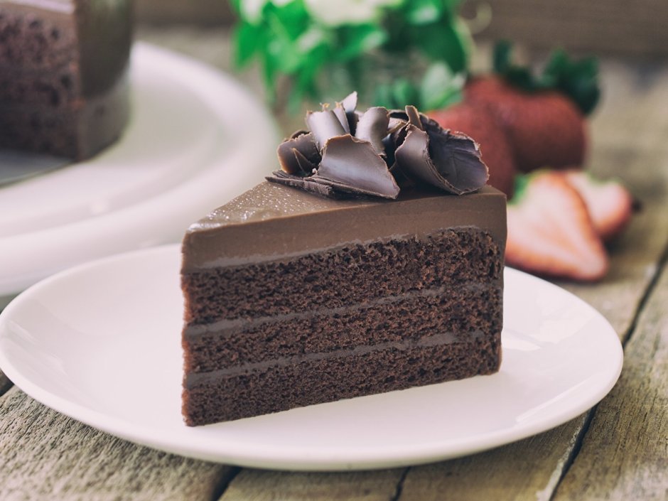 Муссовый торт черная смородина белый шоколад
