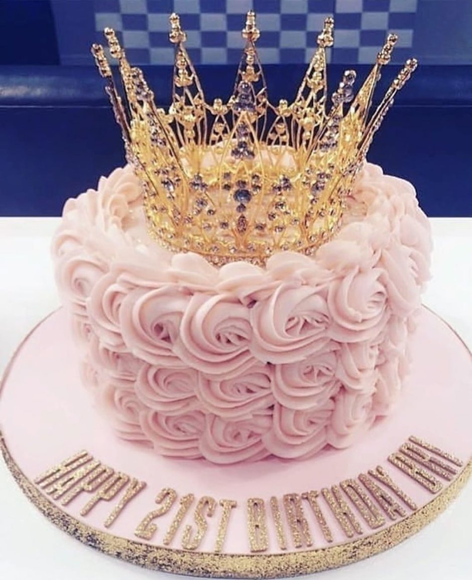 Красивые торты с короной