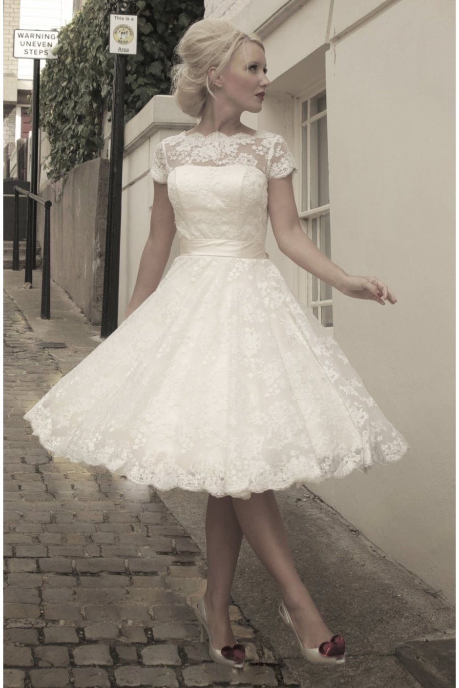 Короткое свадебное платье мини