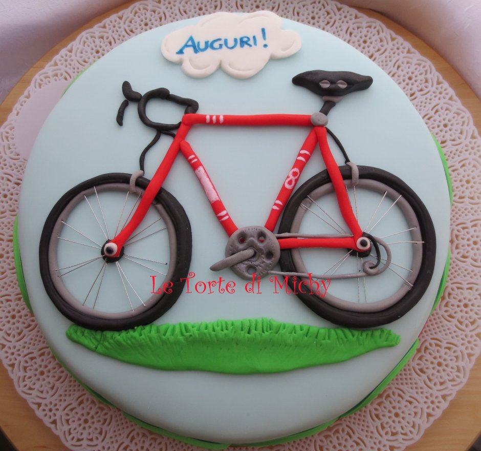 Торт в виде велосипеда