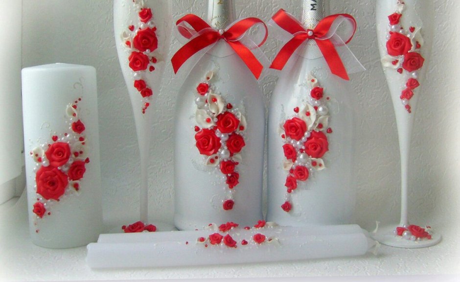 Свадебные бутылки красные