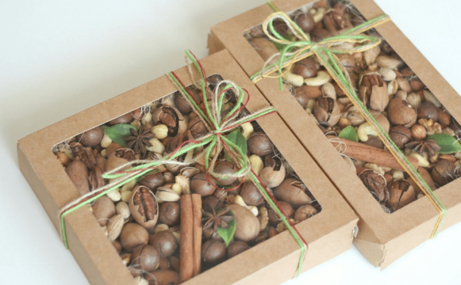 Подарочные коробки с орешками