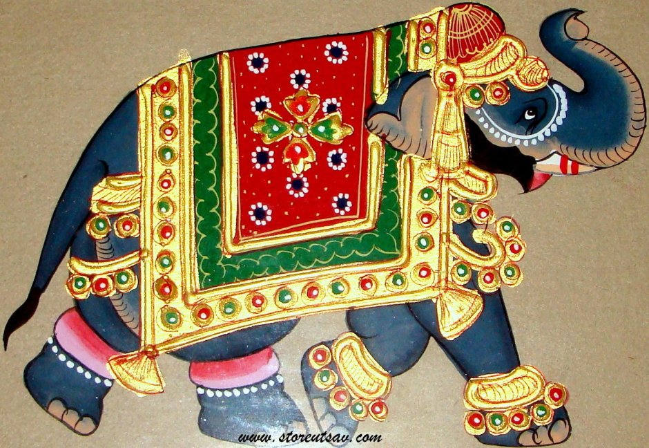 Индийский слон с украшениями