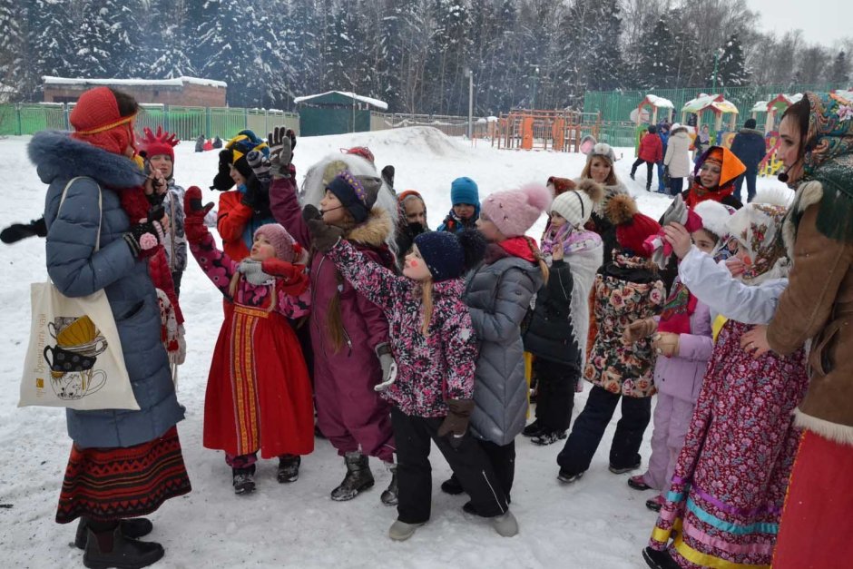 Масленица в школе