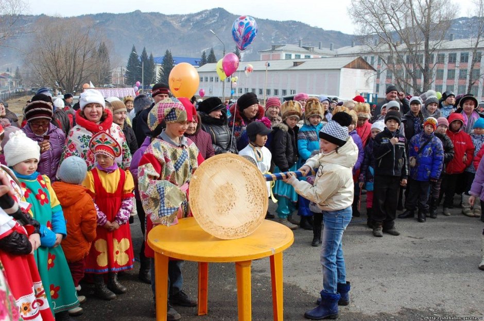 С праздником широкой Масленицы