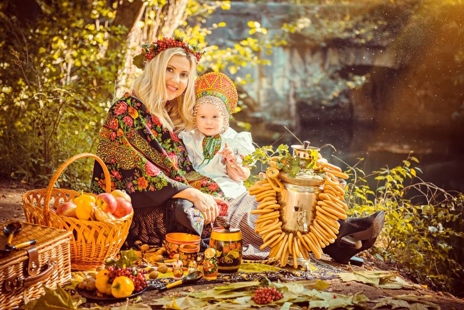 Осенняя фотосессия в русском стиле