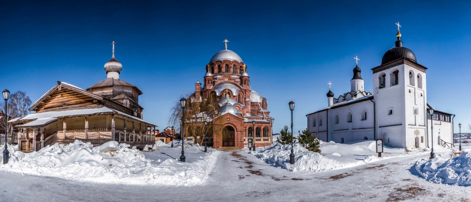 Монастырь в Казани фото островок