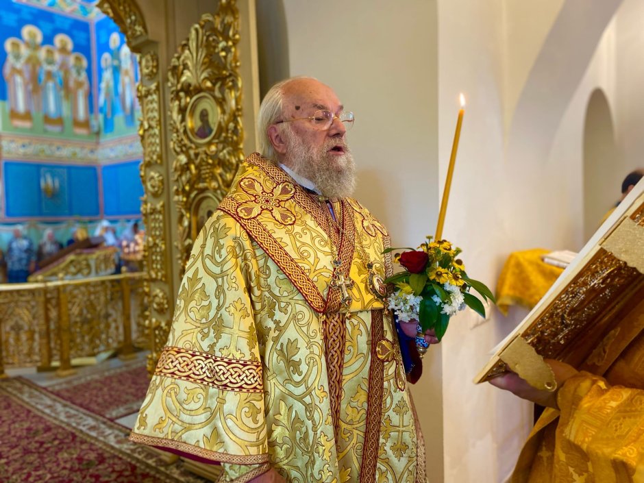 Никольский собор Казань литургия