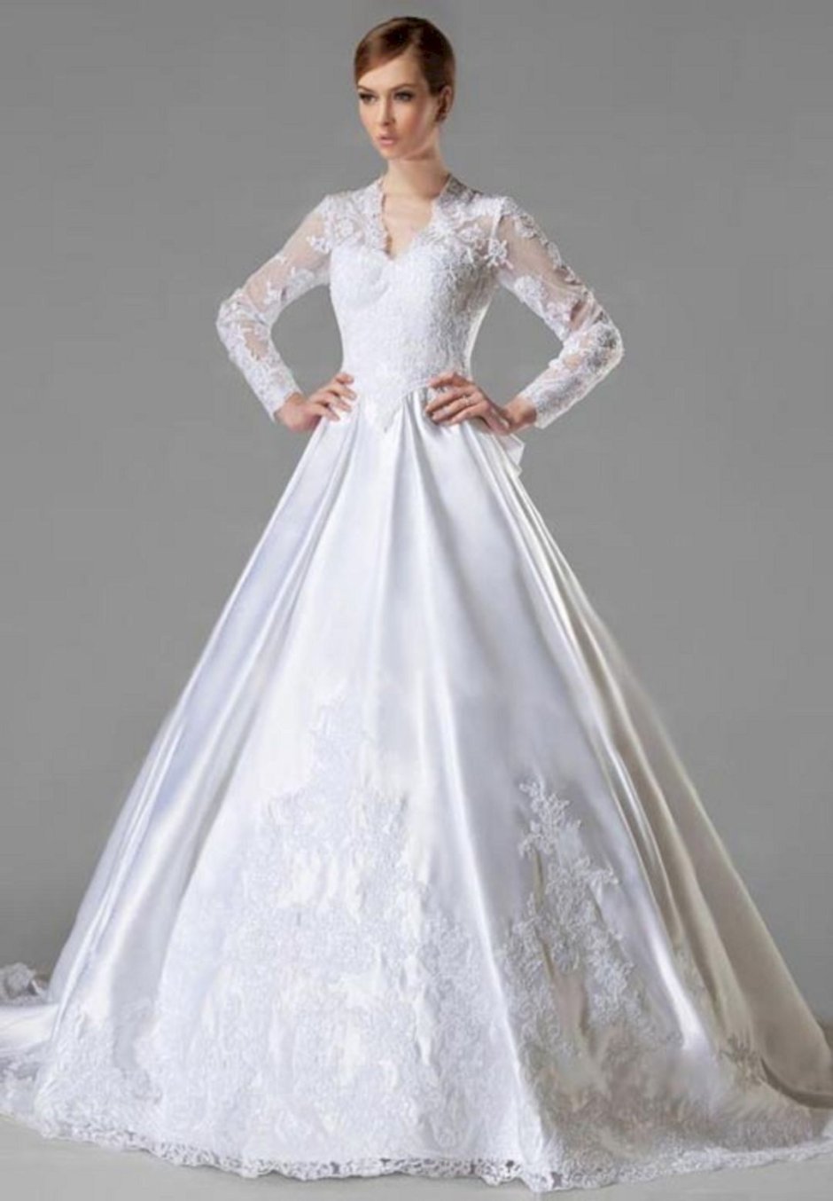 Закрытое свадебное платье с длинными рукавами
