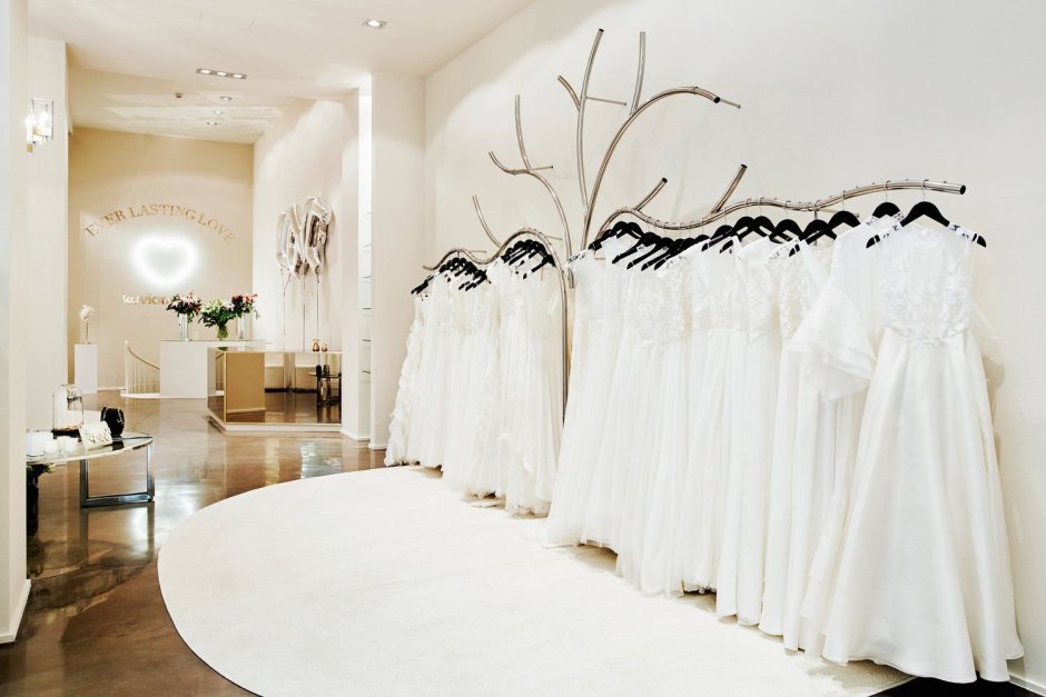 Салон свадебных платьев Кляйнфилд