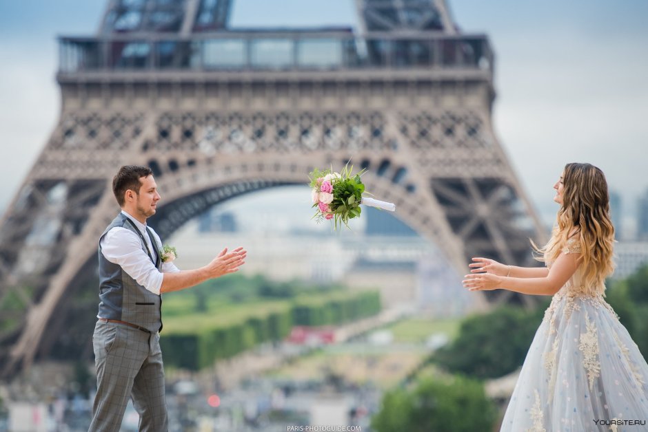 Свадьба у Эйфелевой башни