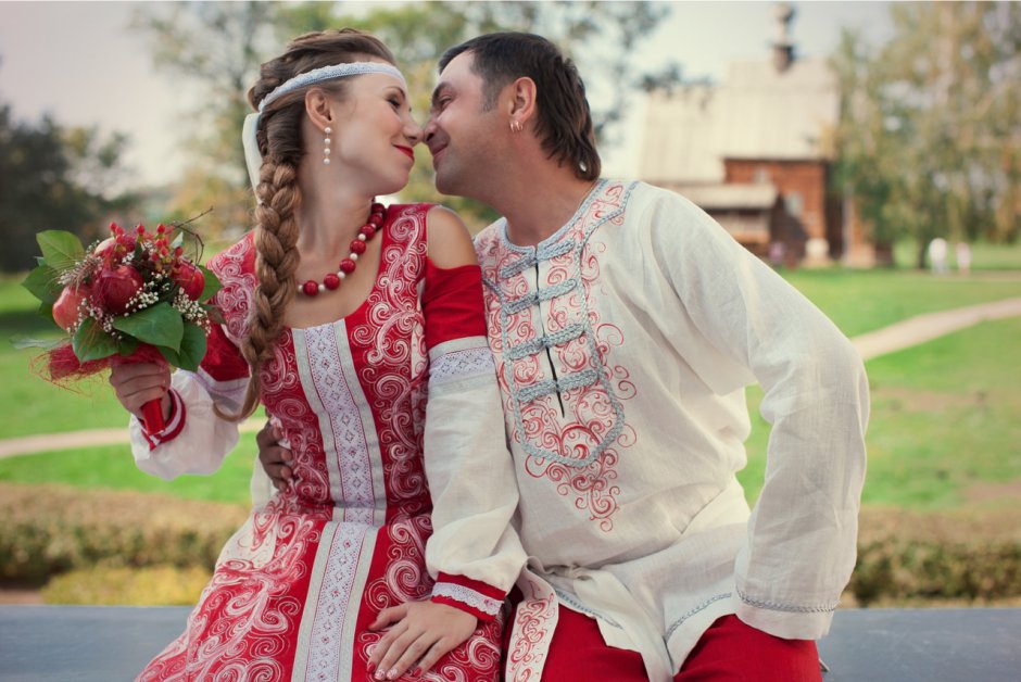 Старинный русский свадебный наряд