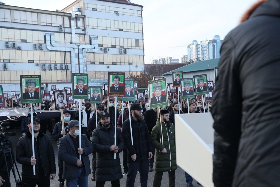 Парад в честь 71 летия Ахмата Кадырова