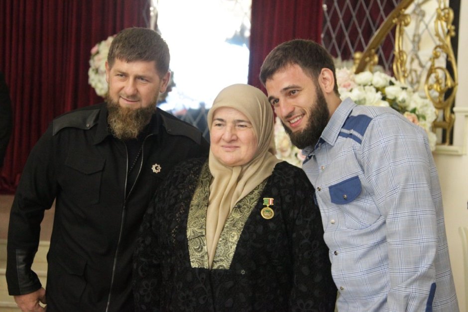 Мать Рамзана Кадырова Аймани