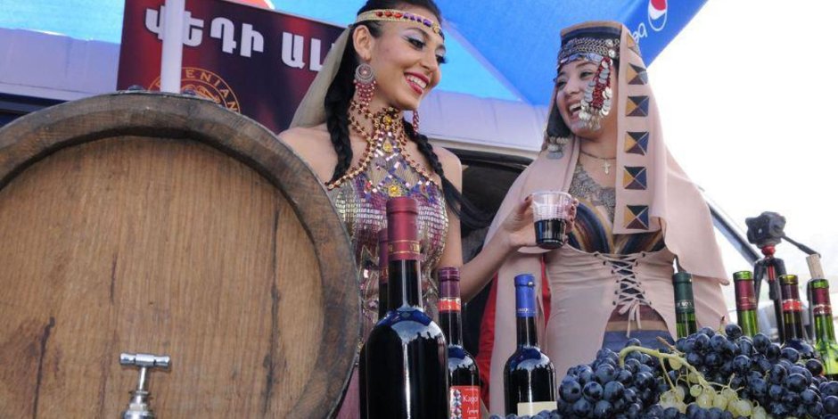 Армения фестивали в Арени