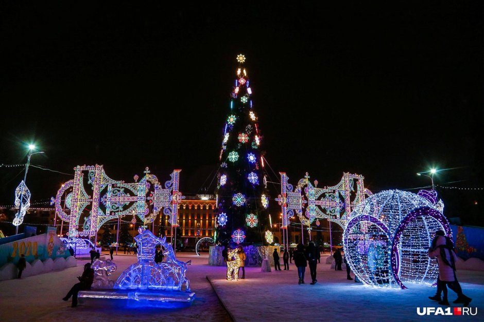 Салют Санкт-Петербург зима