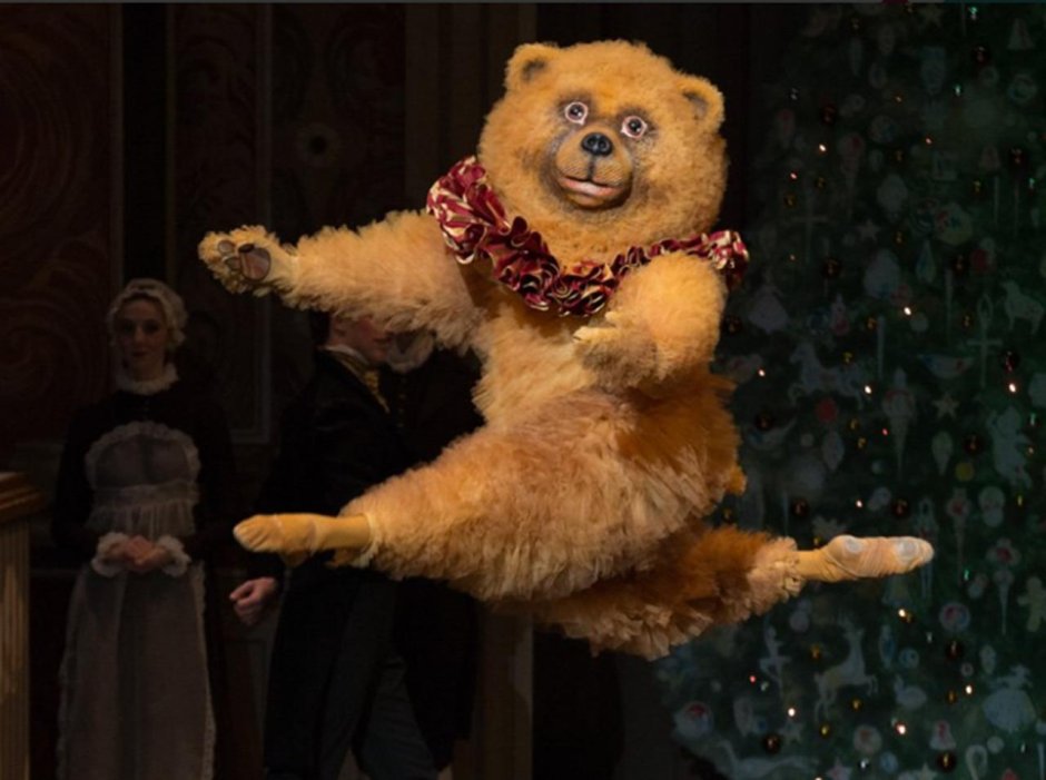 Танцующий медведь вечеринка