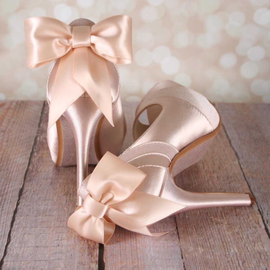 Свадебные туфли с бантом