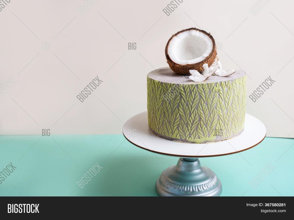 Торт с вазой и кокосом