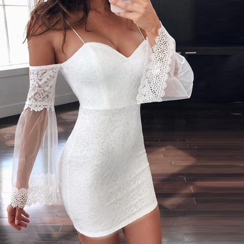 Белое платье кружевное обтягивающее