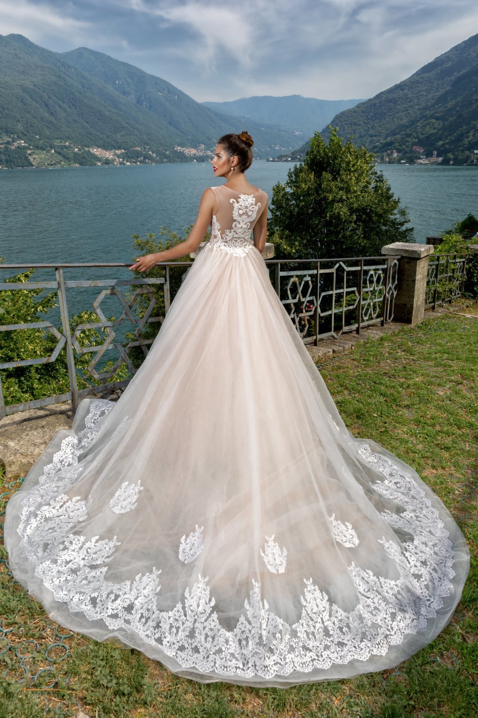Versal Wedding Dress Balira